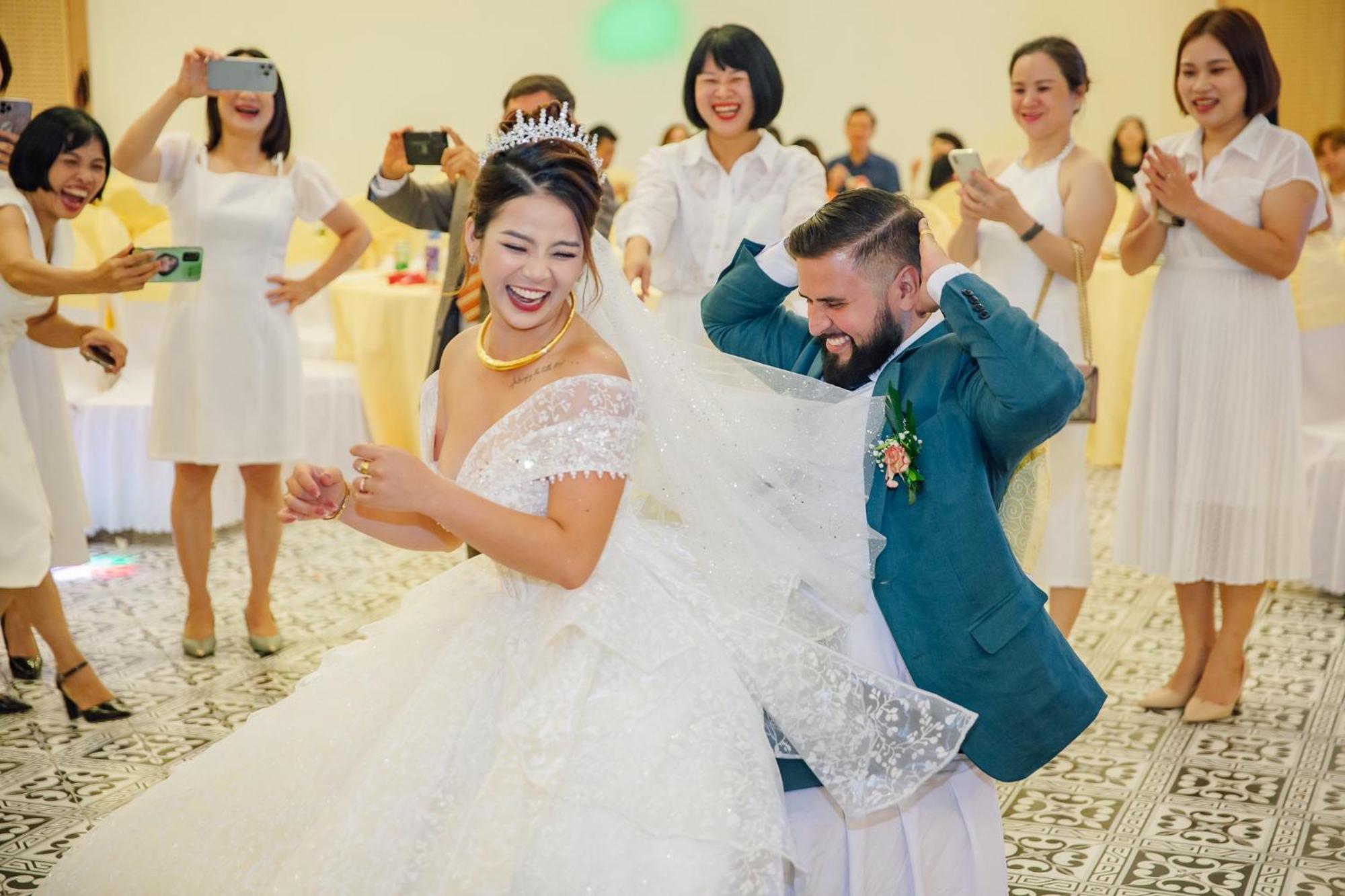 Khách sạn Phương Anh Hung Yen Esterno foto