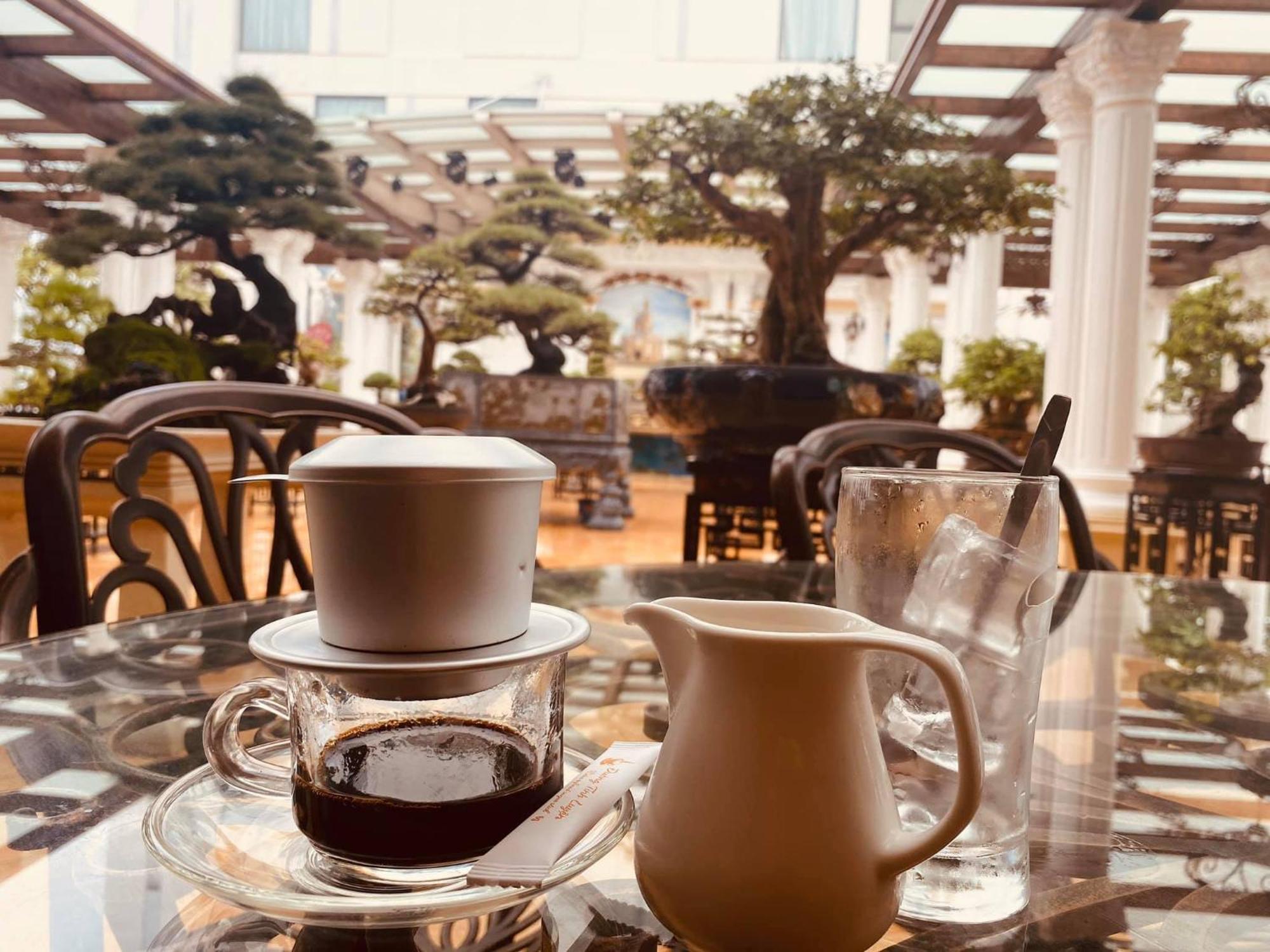 Khách sạn Phương Anh Hung Yen Esterno foto