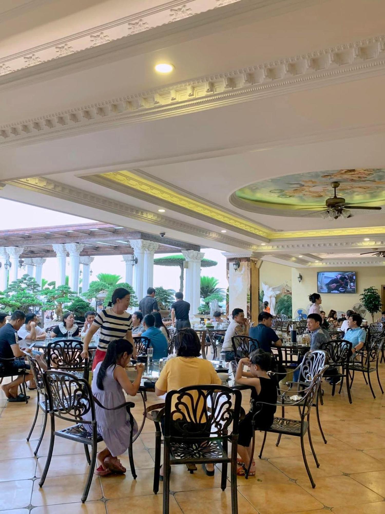 Khách sạn Phương Anh Hung Yen Esterno foto